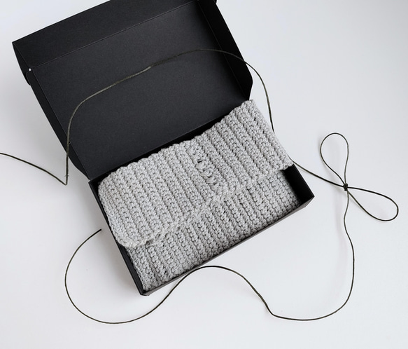 かぎ針編み コットン糸のニットネクタイ【ライトグレー】BOX入り 10枚目の画像