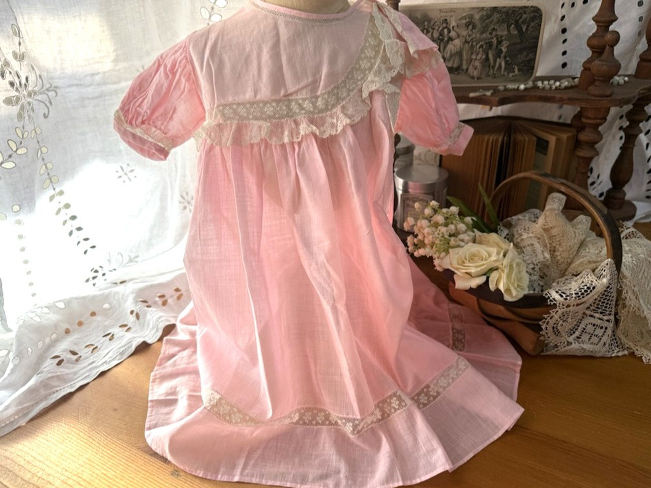 フランスアンティークピンクコットンベビーワンピース