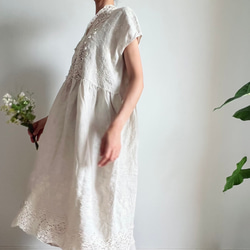 Vネックレースワンピース(生成) 16枚目の画像