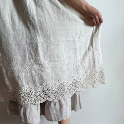 Vネックレースワンピース(生成) 12枚目の画像