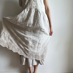 Vネックレースワンピース(生成) 13枚目の画像