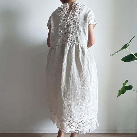 Vネックレースワンピース(生成) 19枚目の画像