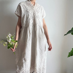 Vネックレースワンピース(生成) 3枚目の画像