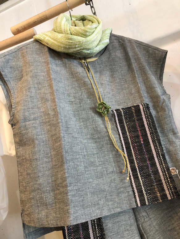 【一点物】手織りデコプルオーバー　グレー 1枚目の画像
