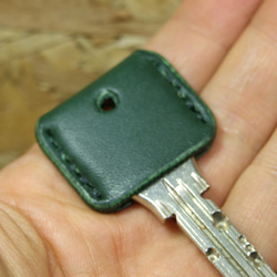 マットグリーンのキーカバー　 2枚目の画像