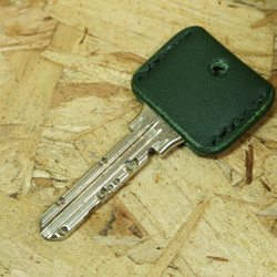 マットグリーンのキーカバー　 8枚目の画像