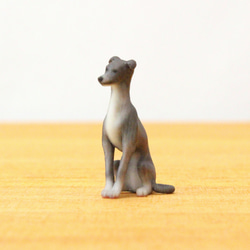 グレイハウンドの置物 ダークグレー Amazon.com: Royal Dux Bohemia Collectible Czech Made
