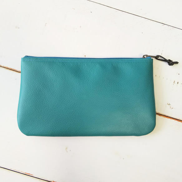 本革フラットポーチL◆再生ボタン(ターコイズ)◆いろいろ使える♪横長マルチレザーケース◇皮 4枚目の画像