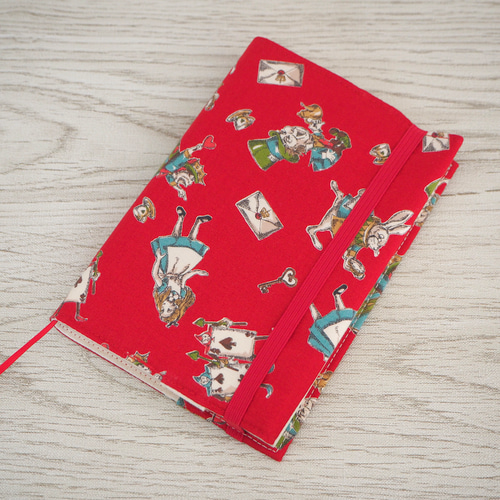 文庫本】ゴムバンド栞付ブックカバー 手帳カバー☆不思議の国のアリス