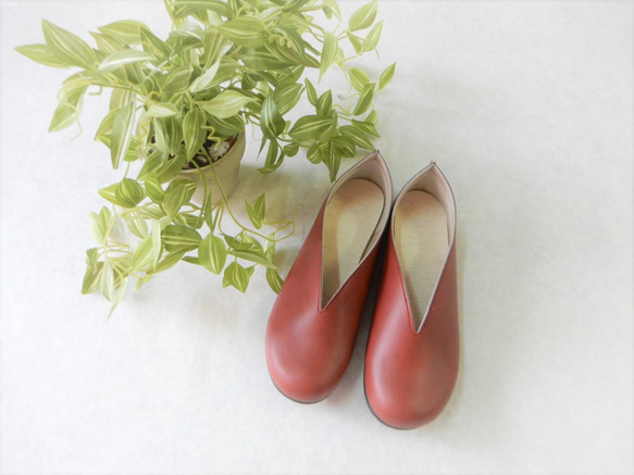 すぽっと履けて♪楽ちん♪♪幅広対応・Ⅴカット・大人ナチュラル・柔らか・フラットシューズ・105 7枚目の画像