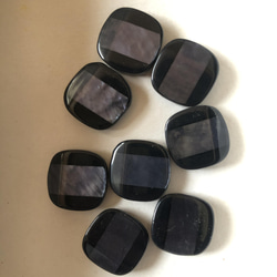 アンティーク ボタン 4個セット 大 ビンテージ 昭和 レトロ 個性的 ハンドメイド素材 四角 黒　青　ブラック アクセ 1枚目の画像