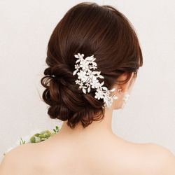 ウェディング　ヘアアクセ　ゴールド　リーフ　　花　ビジュー　キラキラ　ヘッドアクセサリー 結婚式 披露宴　E10 4枚目の画像