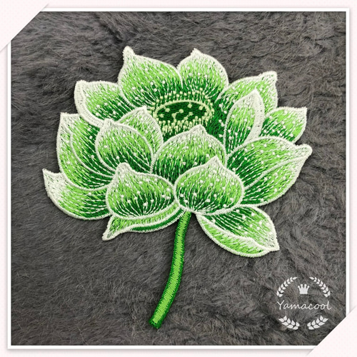 RR02】刺繍ワッペン/縫い付けタイプ 1枚分 蓮華 ワッペン