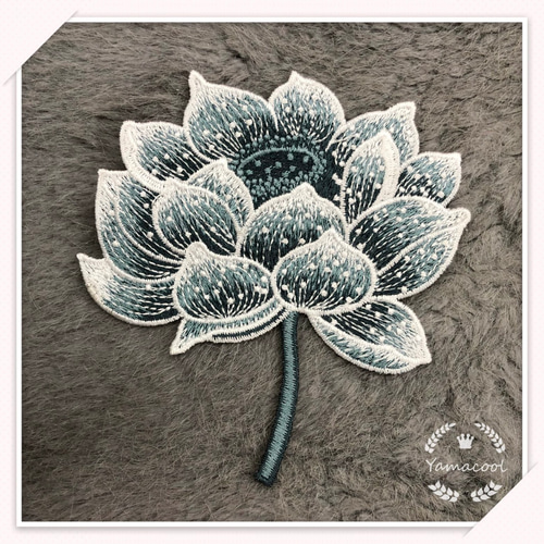 RR02】刺繍ワッペン/縫い付けタイプ 1枚分 蓮華 ワッペン