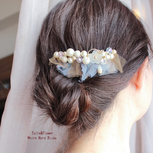 アースカラーチュールのパールフラワーヘアコーム コーム Mhiro 通販