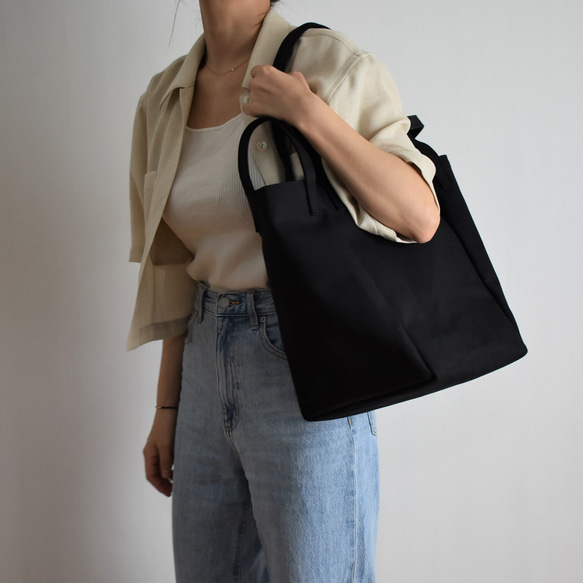 DROP SHOULDER TOTE BAG（ブラック） 4枚目の画像