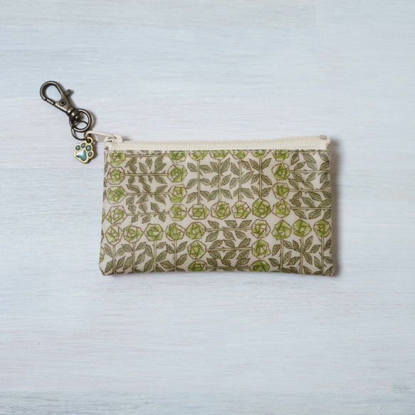 キーポーチ Sleeping Rose　リバティラミネート生地 7枚目の画像