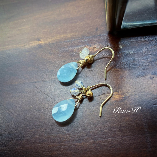 14kgf氷と雫のピアス＊アクアマリンレインボームーンストーン