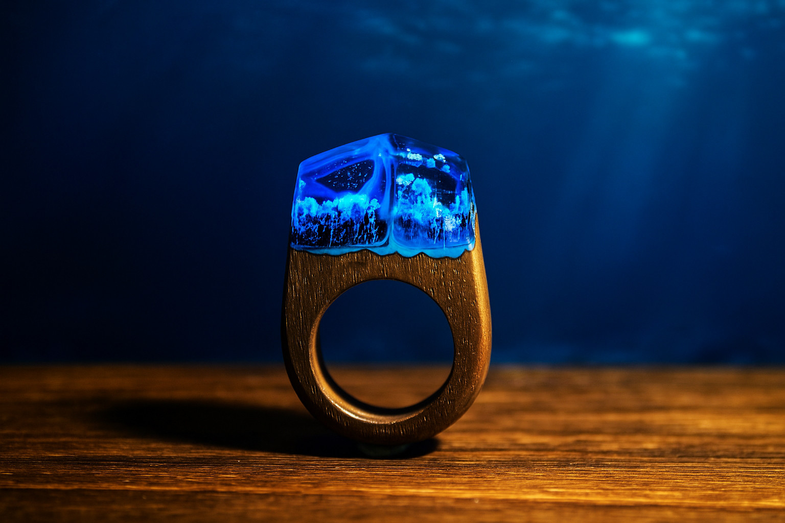 【受注生産】Deep Ocean/ウォールナット　～ウッドレジンリング～