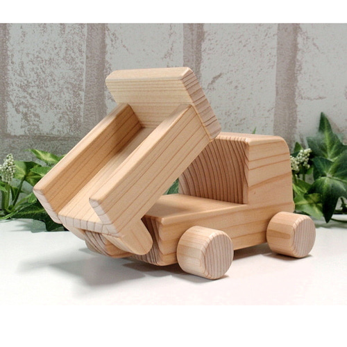 ニック はたらくくるま ダンプカー 木製 ドイツ ニック はたらくくるま ダンプカー 木製 ドイツ