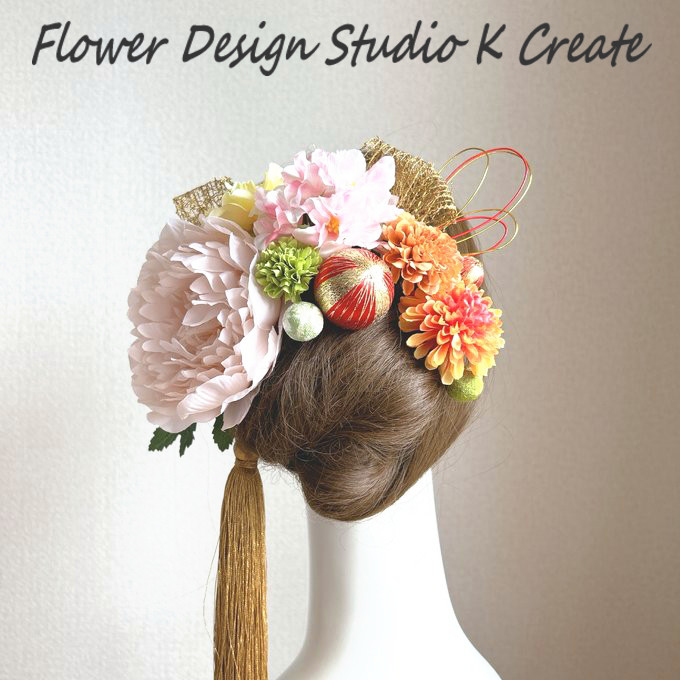 ピンクのピオニーと桜のヘッドドレス　成人式　ウェディング　結婚式　前撮り　髪飾り　神前式　オレンジ　ゴールド　サクラ　花