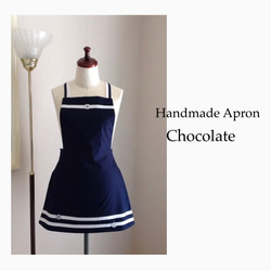 おしゃれなサロンエプロン　紺　レース　リボン紐 おしゃれなサロンエプロン 紺 レース リボン紐 大人用エプロン