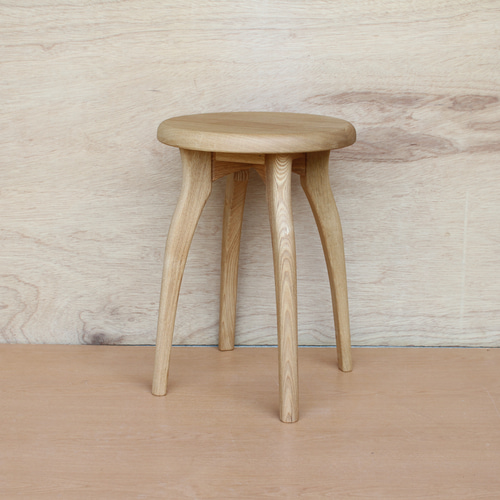 無垢材のスツールR・タモ材・木製チェアー・お好きな高さでオーダー可