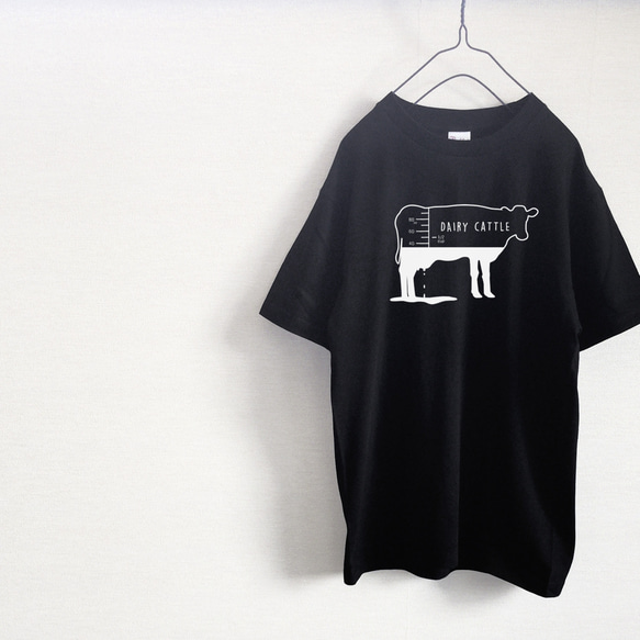 DAIRY CATTLE　Tシャツ（黒） 2枚目の画像