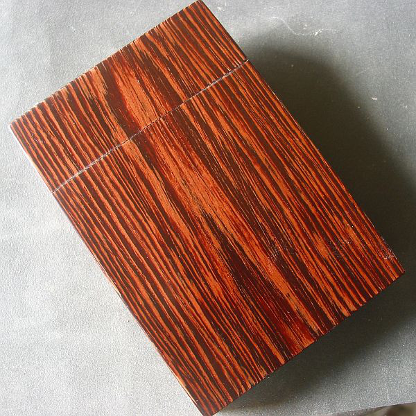 【紫鉄刀木】 木製名刺入れ  希少で珍しい唐木の銘木【即日発送】