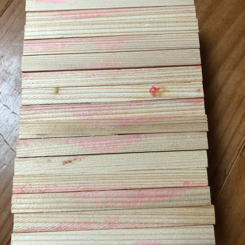《新品•未使用》木材　板　薪　かまぼこ板　蒲鉾板　端材