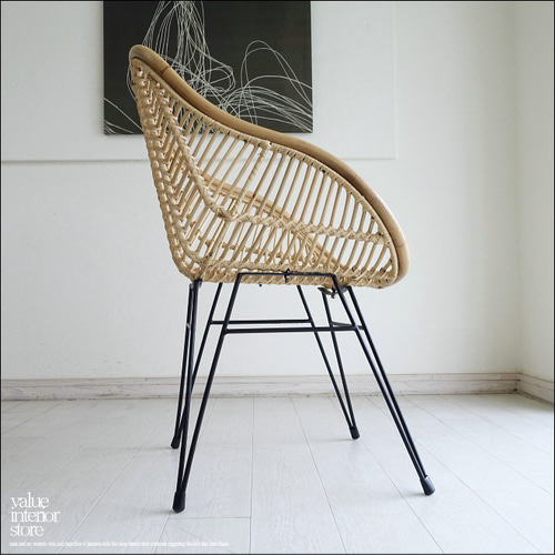 インベロップチェアN ラタンチェア イス 椅子 鉄脚 手作り 手編み 籐
