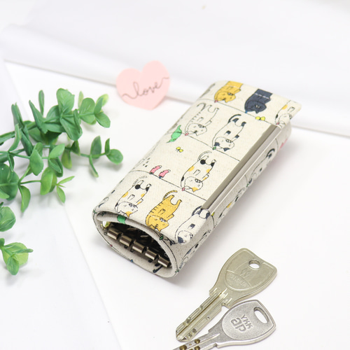 プチプラ☆ シンプルスリムキーケース 洗濯ねこ 干された猫【受注生産 