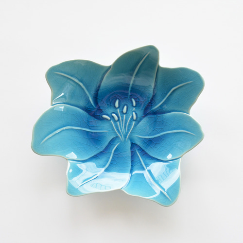 アマリリス皿M あさぎ色 花型／ブルー／ケーキ皿／0288027 中皿