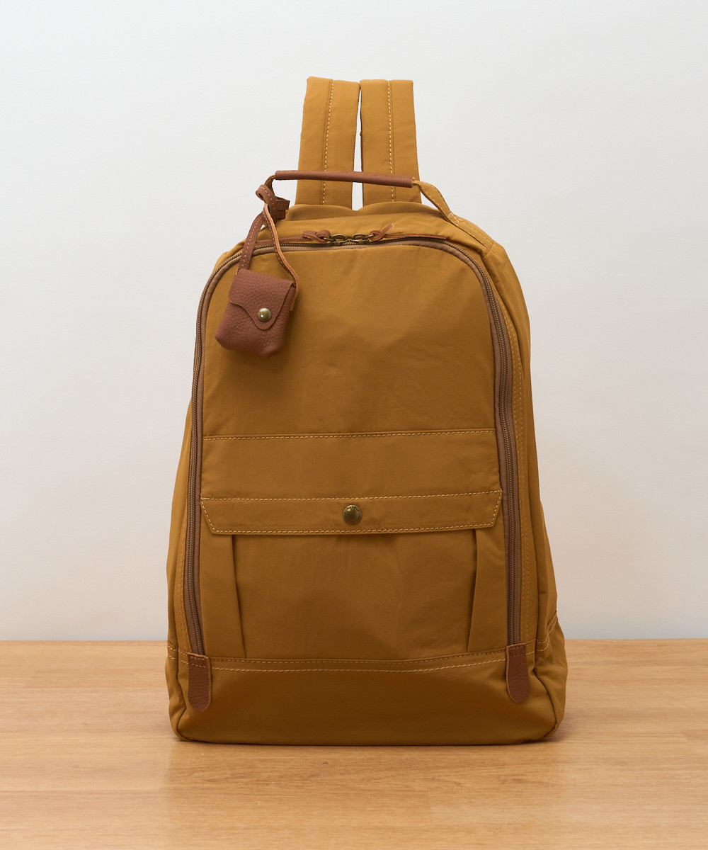 toleur(トーラ) ウォッシュナイロンリュック マスタード 11337-MS