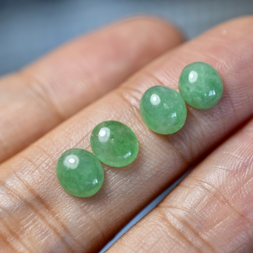 HSYR74 特売品 ミャンマー産 天然 A貨 本翡翠 ルース 裸石 硬玉  