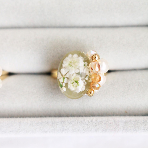 ブローチ ✩*॰本物のお花を✩*॰ ストーンつき