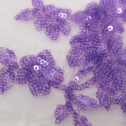 チュールスパンコール刺繍モチーフ 1枚 花 紫(MFLB12PPJLSP) 3枚目の画像