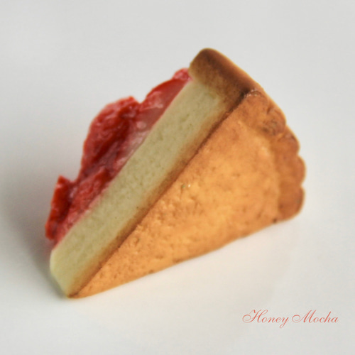 いちごタルトのキーホルダー その他アクセサリー Honey Mocha 通販