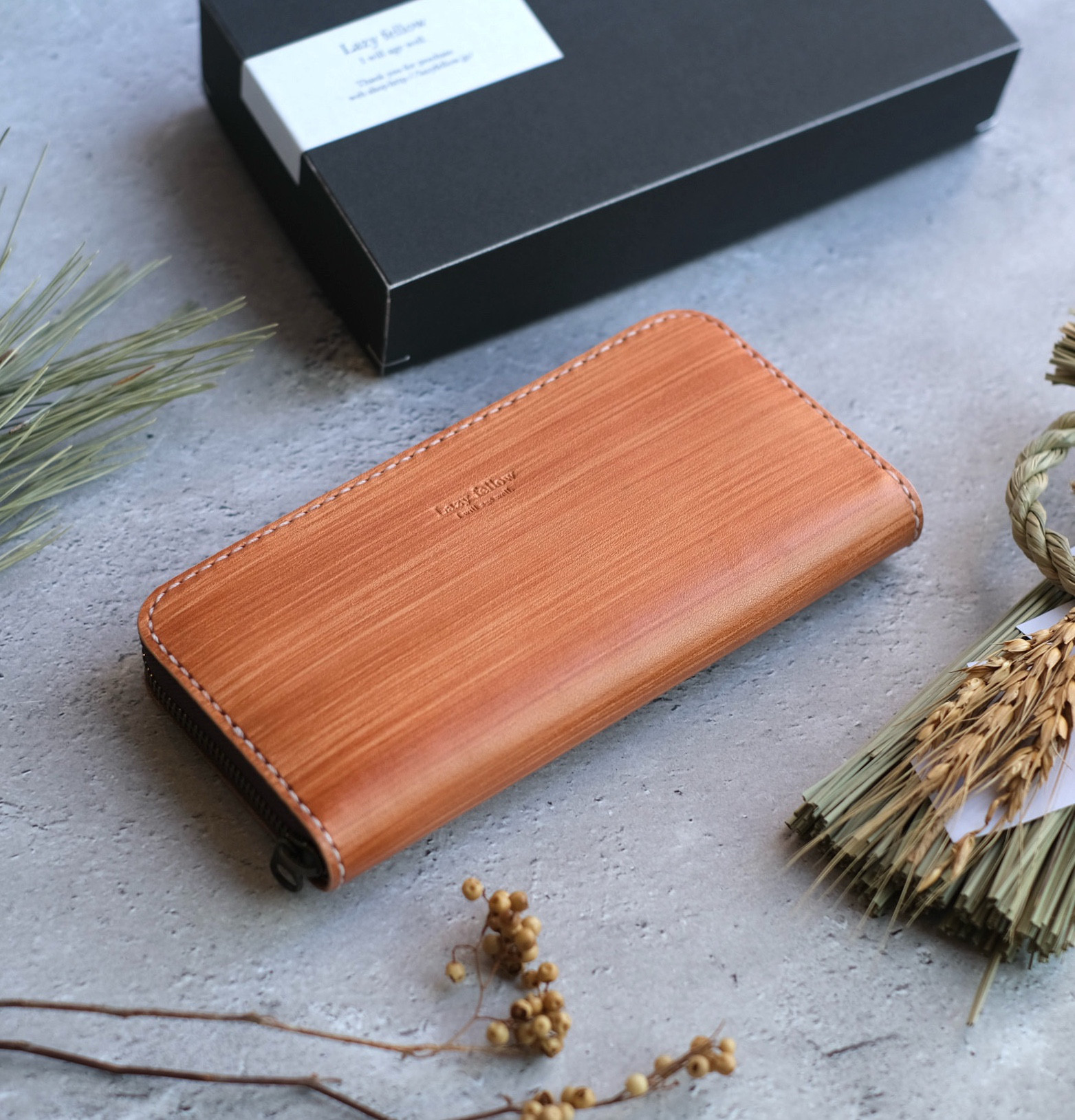 春財布 通帳も入る　moku ラウンドファスナー　長財布 木　レディース　メンズ　新春　革財布　正月　木目　和風　和柄