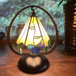 ⭐️動作確認済⭐️【ヴィンテージ】ステンドグラスランプ フラワー