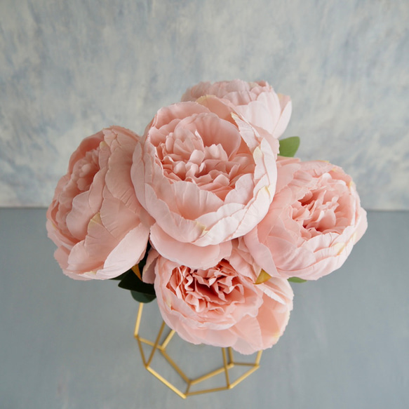 ボリューム満点！7輪咲きふんわりピオニーブーケ【ピンク】花器別売り 9枚目の画像