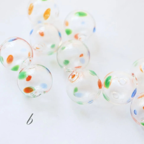 ガラスボール[センターピース] 在庫処分価格』両穴 ガラスボール 風鈴 チャーム ビーズ 手描 とんぼ玉