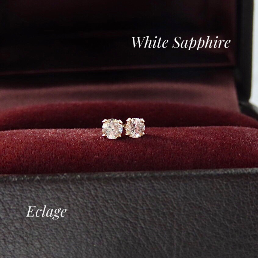 〈14kgf〉ホワイトサファイアのスタッドピアス