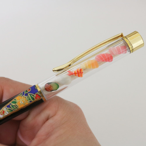 寿司　デザイン ボールペン　 本体　白　ギフトに　レア　筆記具 寿司 デザイン ボールペン 本体 白 ギフトに レア 筆記具
