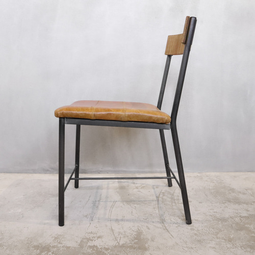 レザークラフト　家具 ⑤ 革製　椅子D az88371_kago.jpg