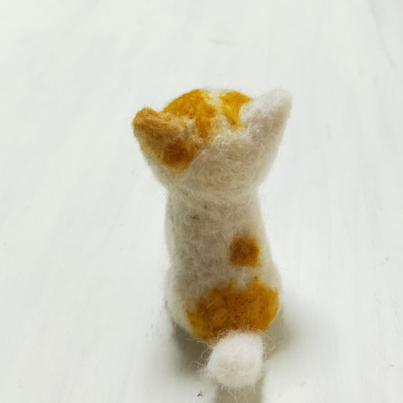 ◾受注制作　羊毛フェルトの小さな子猫(茶ぶち猫)　猫グッズ　猫雑貨　 3枚目の画像