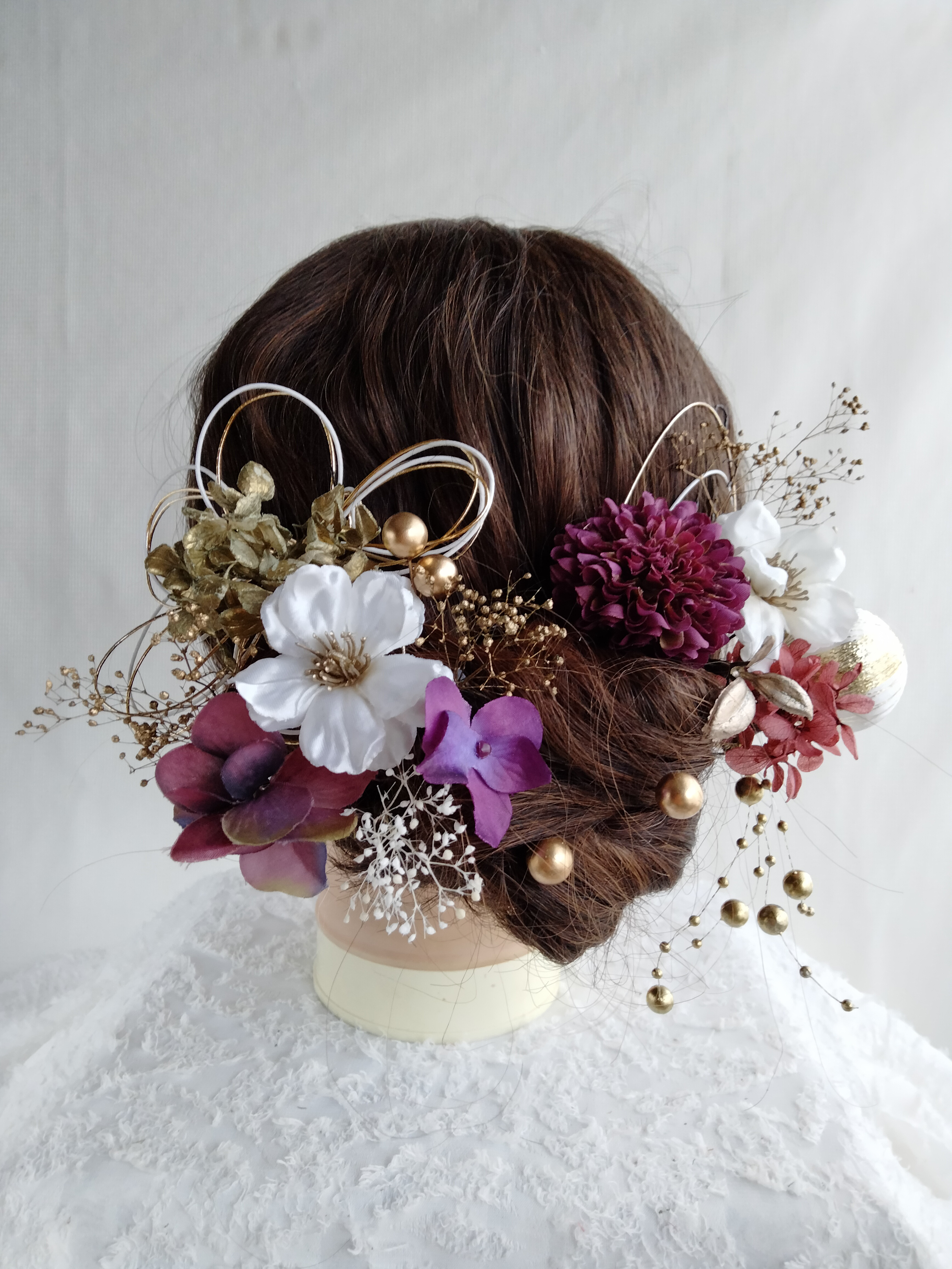 紫白金の林檎の花の髪かざり　ムラサキ　むらさき　パープル　水引　水引き　水引アレンジ　水引きアレンジ　髪飾り