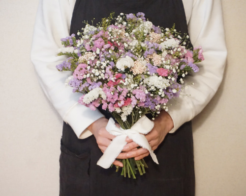 ドライフラワー スターフラワー　カスミソウ　花束　結婚式 e13cf8eef19501dc7f7b9c45a16ec2