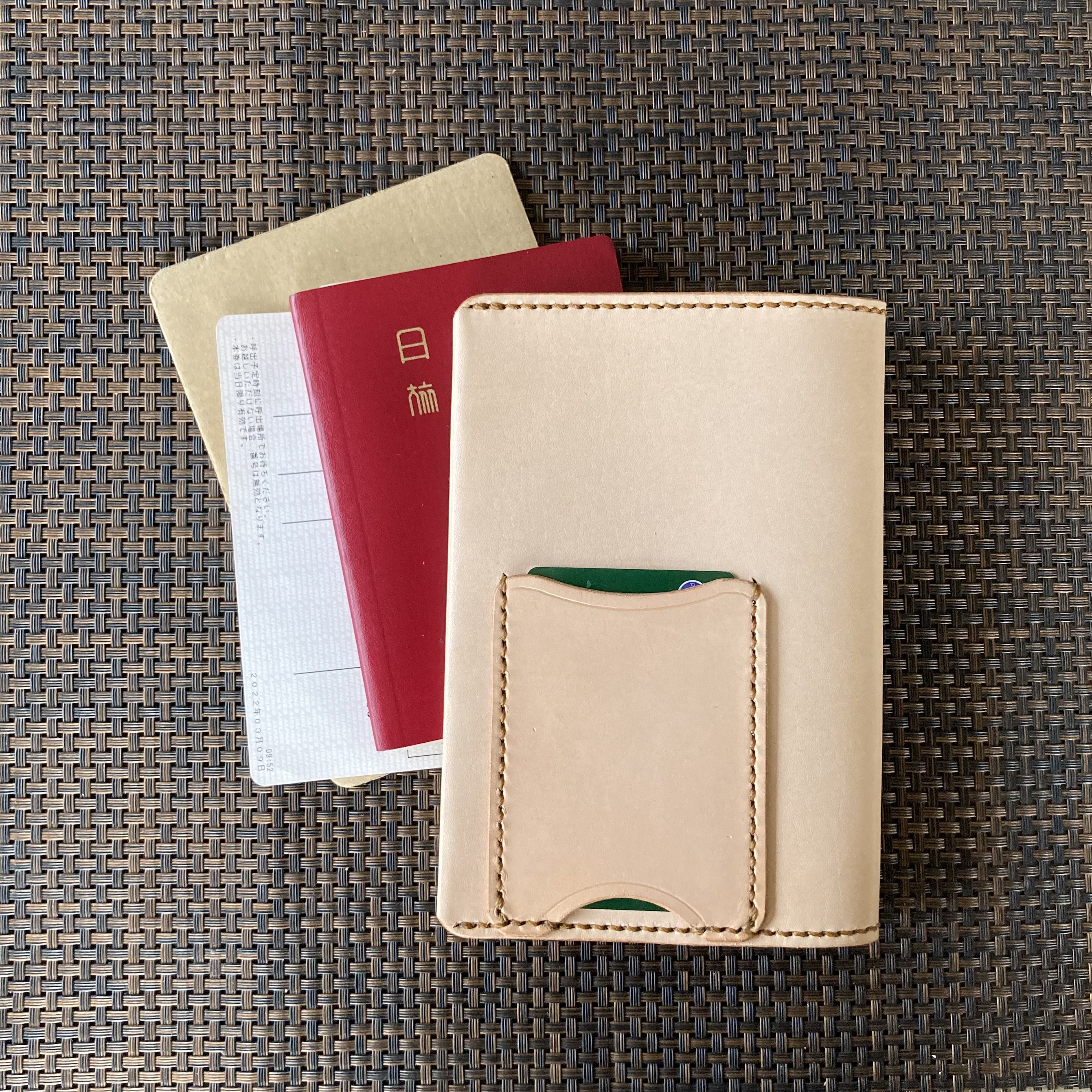 手縫い【染色可】パスポートケース PPC-01 Passport Case ヌメ革生成り ...