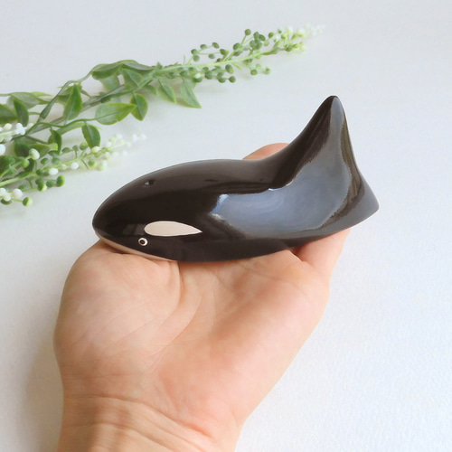 シャチS (☆台付き) wooden killer whale / orca その他置物